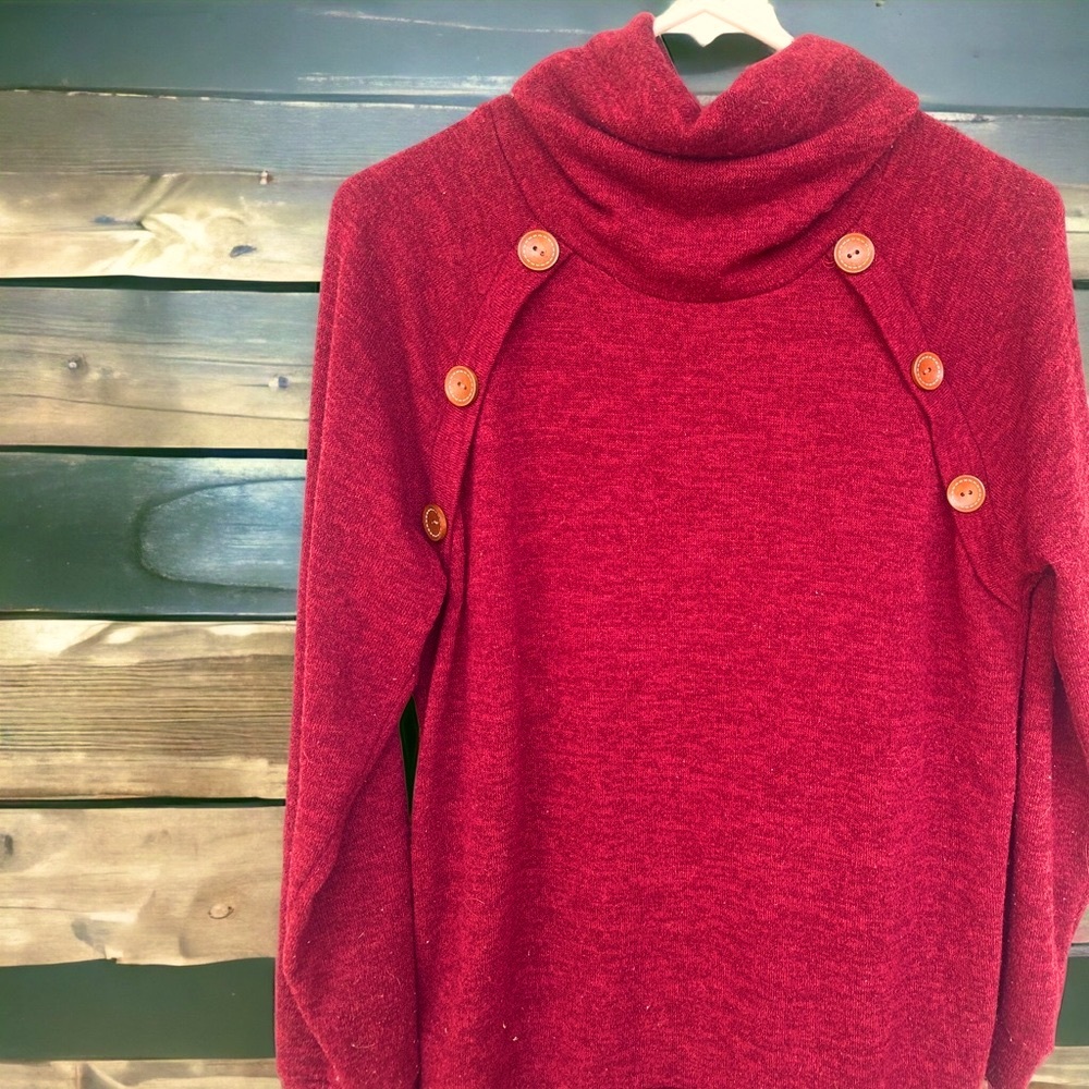 Fth Ray Button Front Embellished Maroon Turtleneck Sweater | Size Women’s Medium